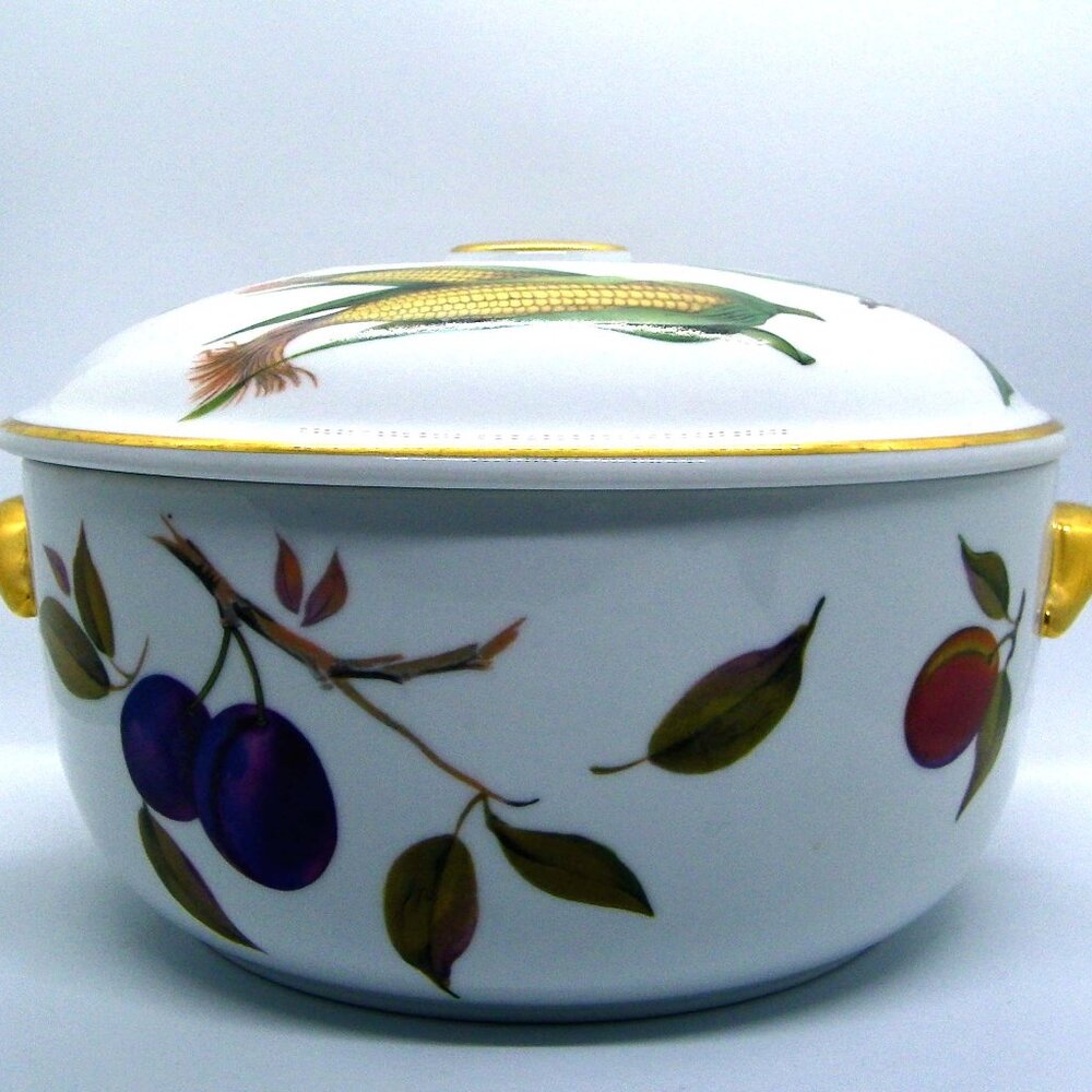 Royal Worcester Evesham Round Lidded Baking Casserole Dish